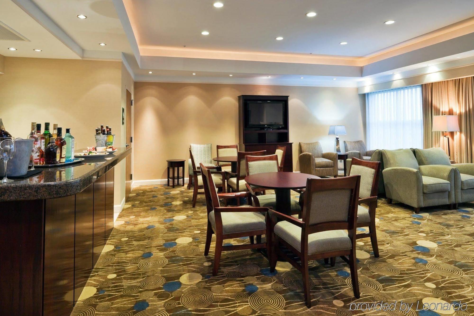 Holiday Inn Baton Rouge College Drive I-10 By Ihg Restaurant foto